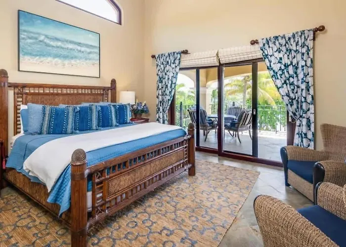 Holiday home Stunning Luxury Mansion In With Six Bedrooms And Beachfront Access